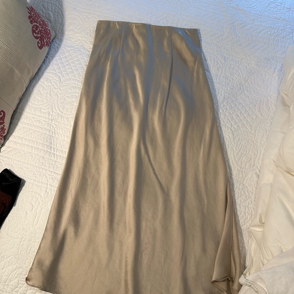 Quince washable silk midi skirt champagne - Picture 3 of 4